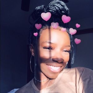 Meet your Posher, Yasmin